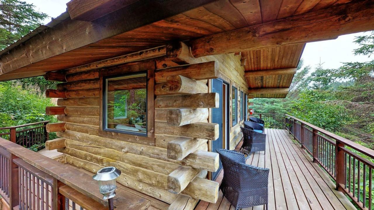 Stillpoint Lodge - All-Inclusive Halibut Cove Dış mekan fotoğraf